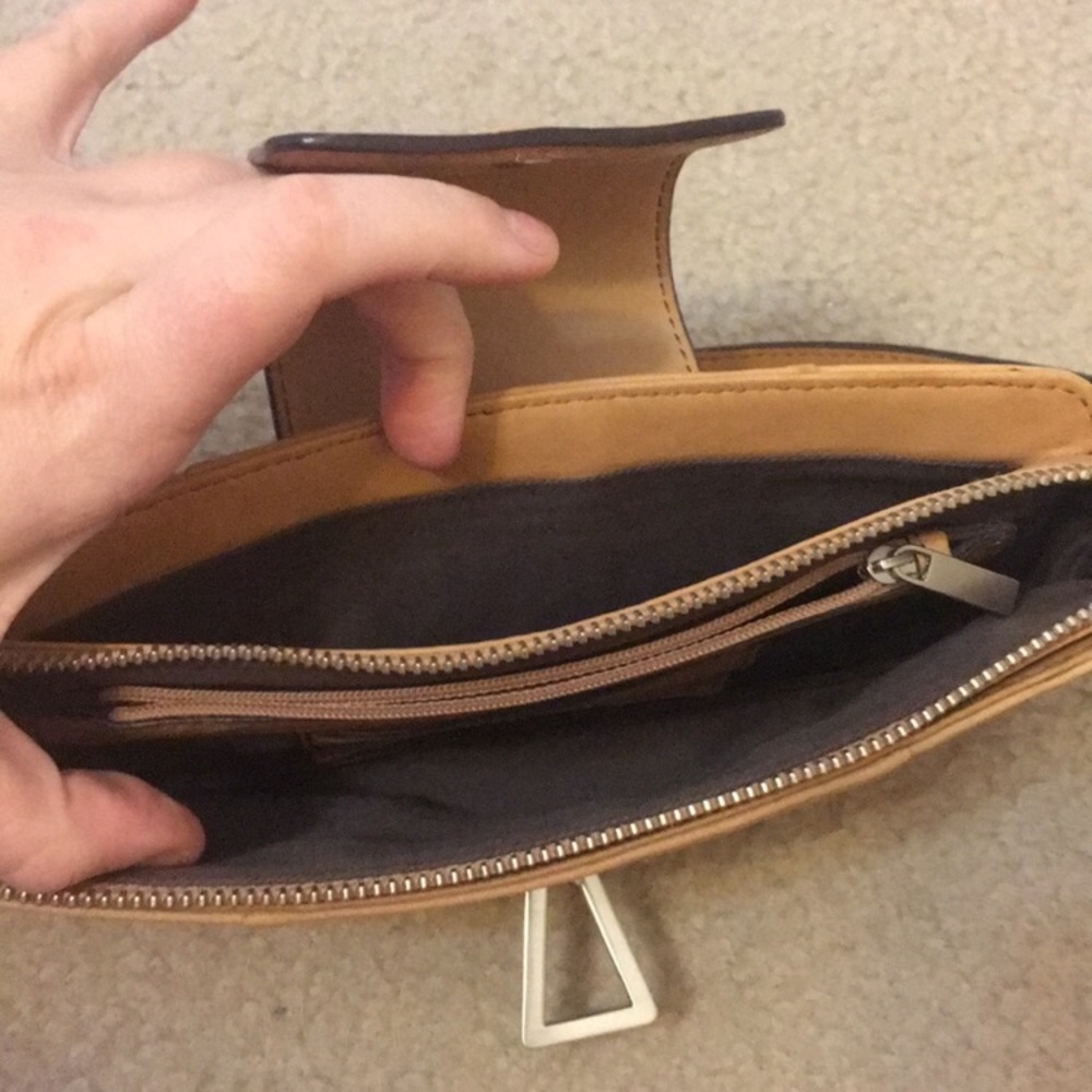 Calvin Klein Tan Rectangular Handbag - image 5